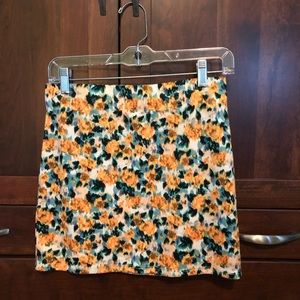 Floral cotton body-con miniskirt